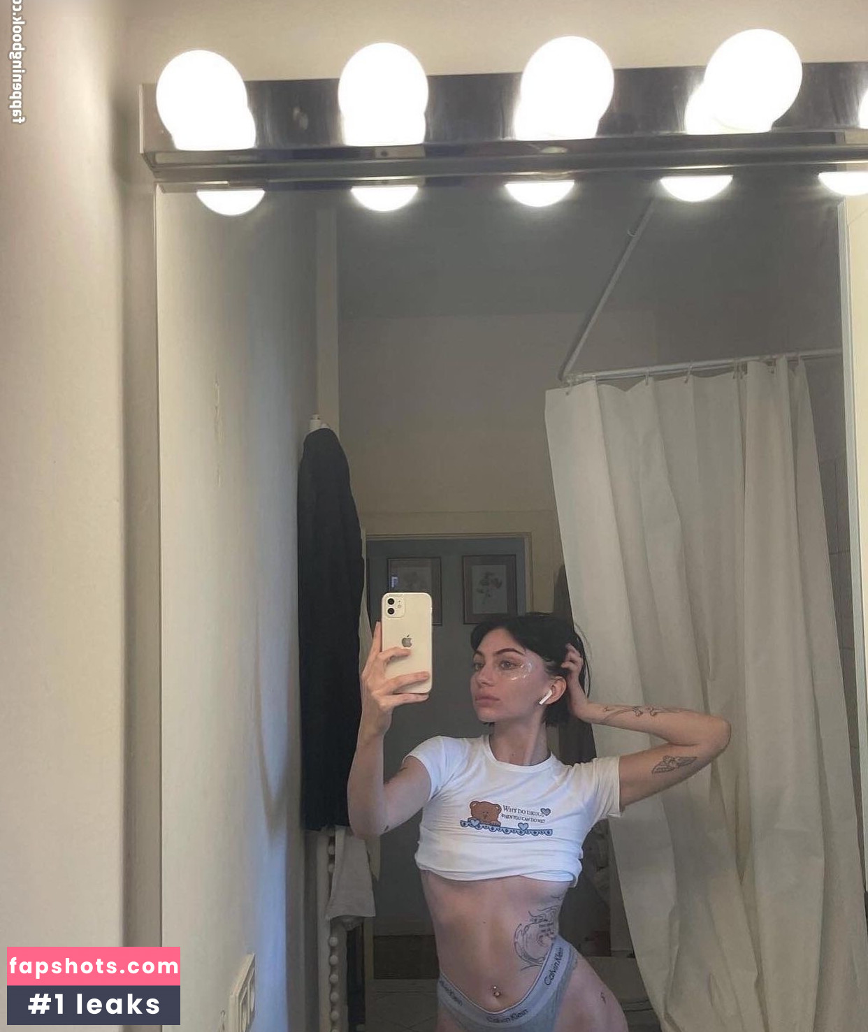 Viktoria Krause gallery photo #4