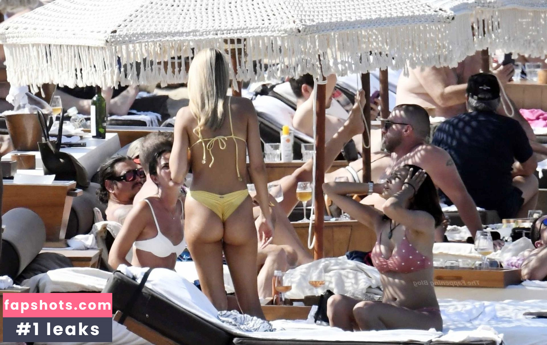 Viktoria Varga Nude Leaks OnlyFans Photos #22 - LeakJerk