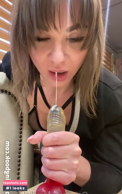 Viktoriia Liskova gallery photo #11