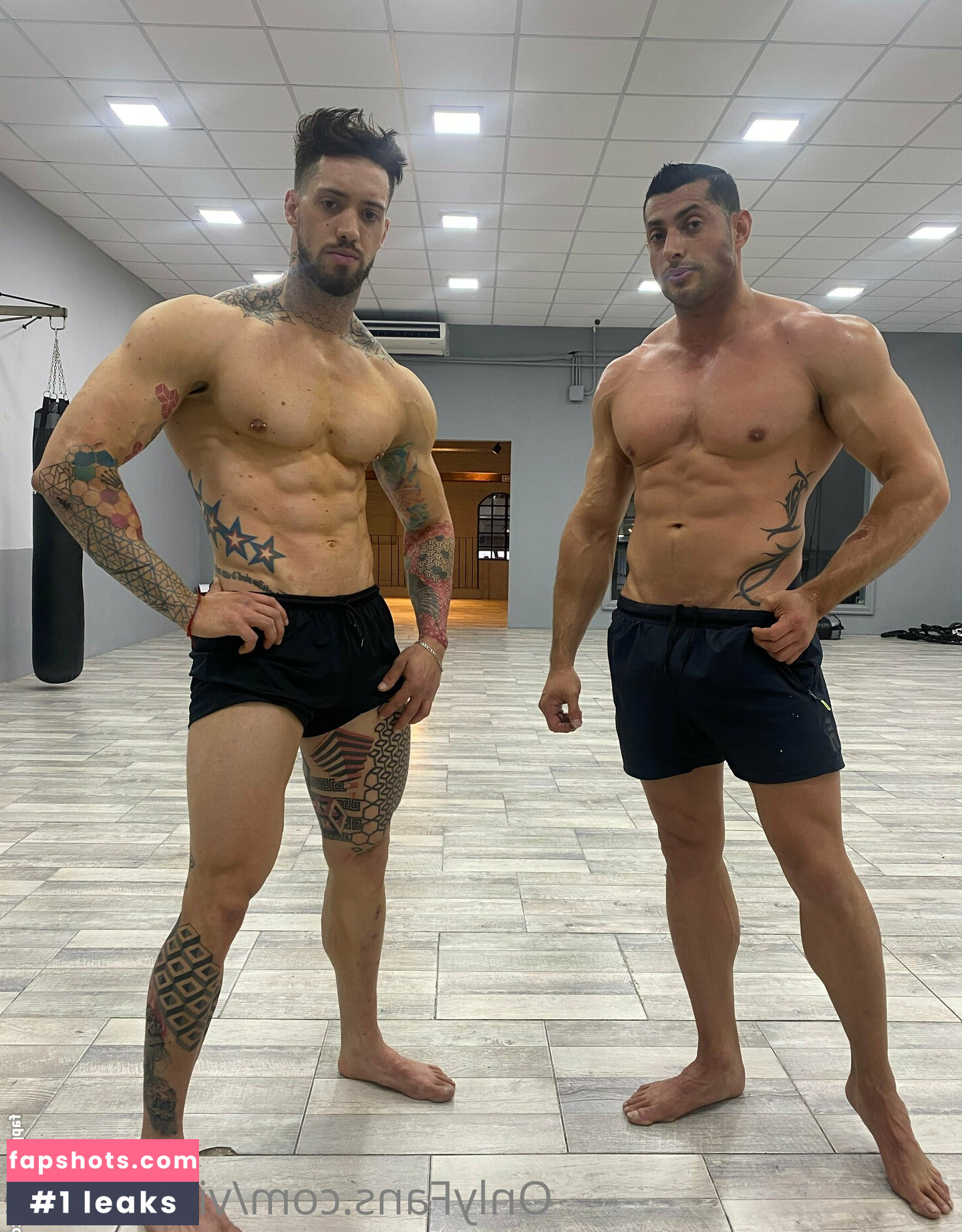 viktoronee gallery photo #2