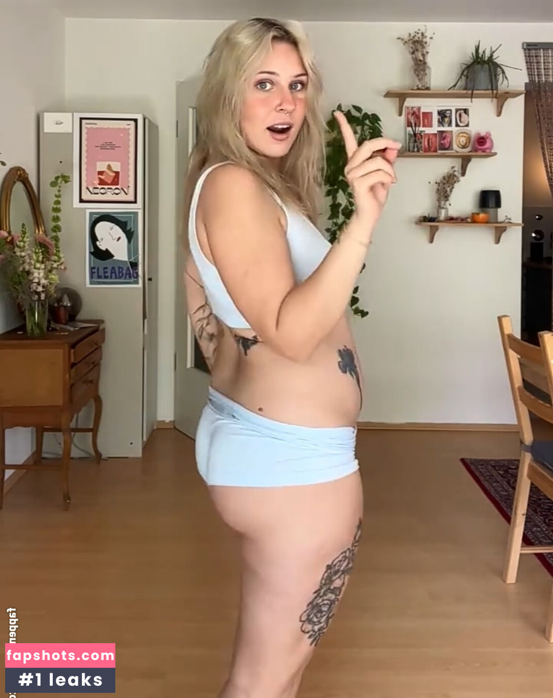 Viky kid gallery photo #11