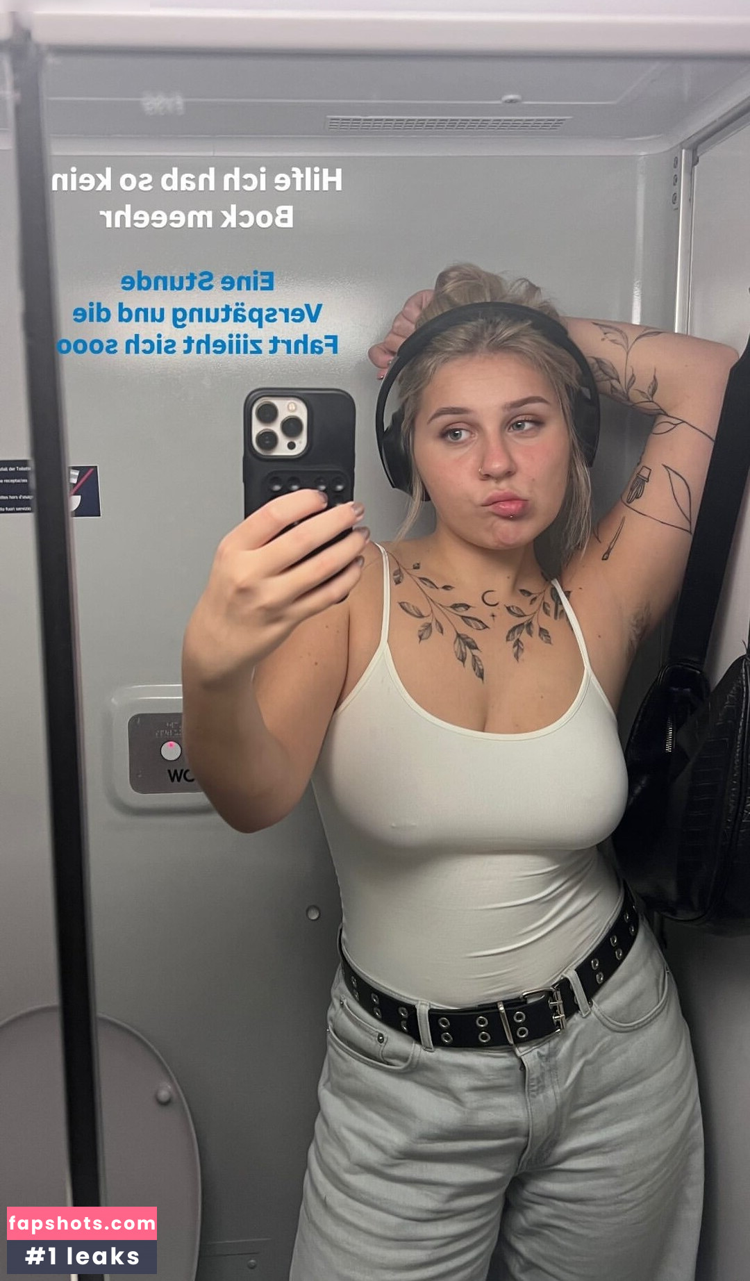 Viky kid Nude Leaks OnlyFans Photos #23 - LeakJerk