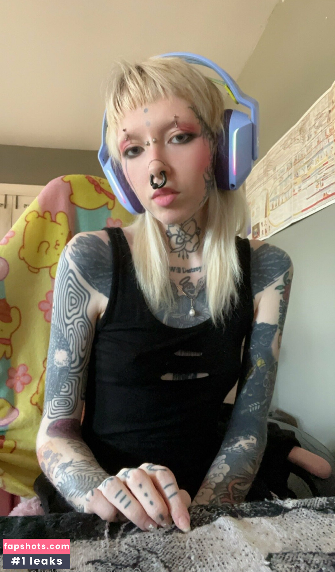 vila.vee Nude Leaks OnlyFans Photos #12 - LeakJerk