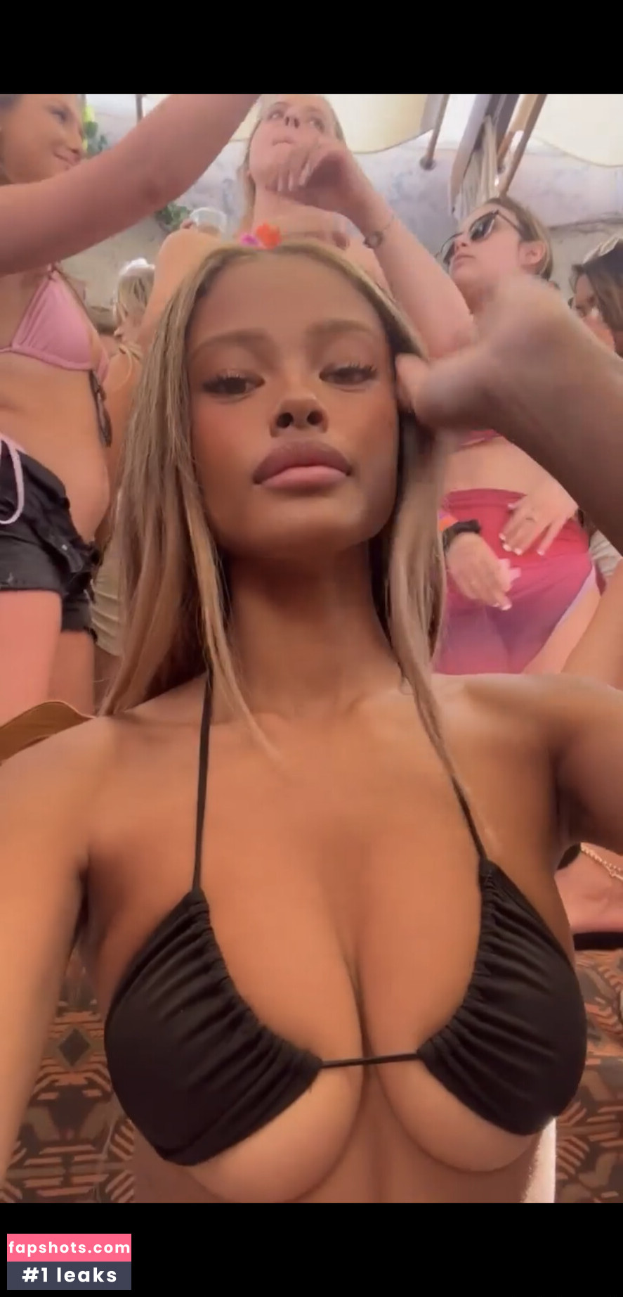 Vinetrria Vinetria gallery photo #5