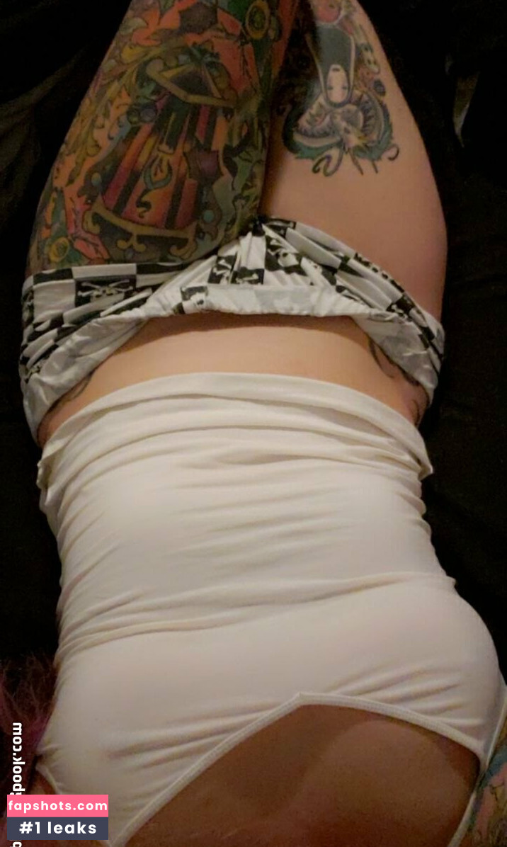 vinniethemouth Nude Leaks OnlyFans Photos #5 - LeakJerk