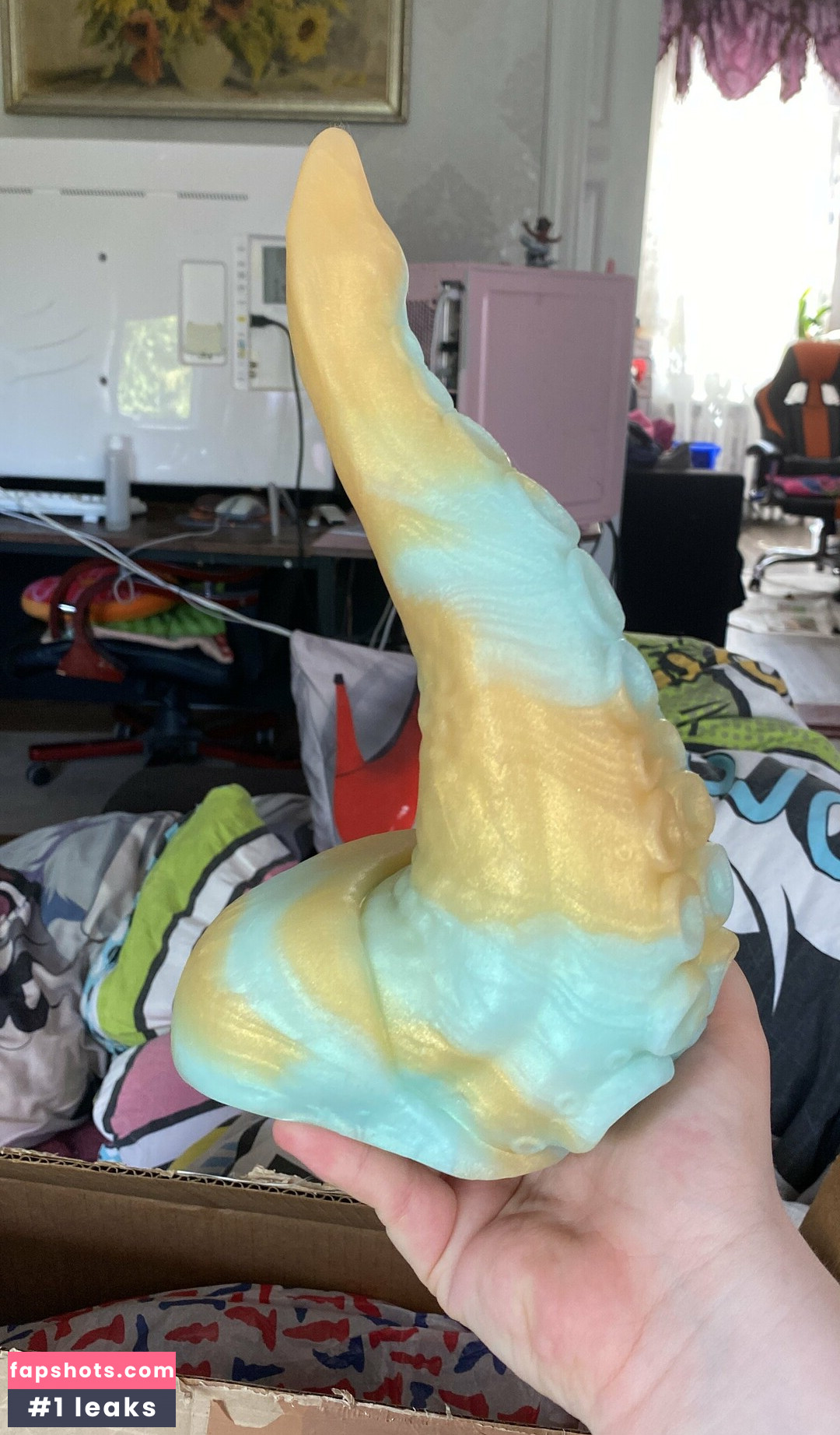 vinny_bun gallery photo #11