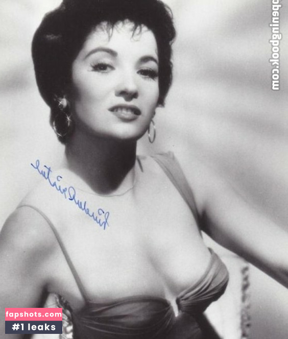 Vintage Sexy Celebs Filtración Desnuda OnlyFans Foto #144 - Fapshots