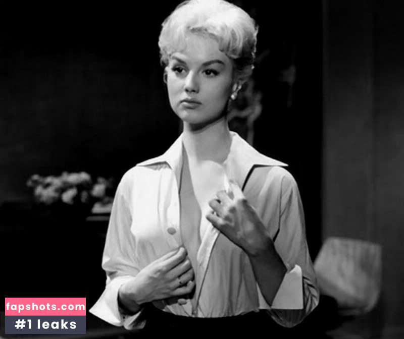 Vintage Starlets Nahé úniky fotek pouze od fanoušků #290 - Fapshots