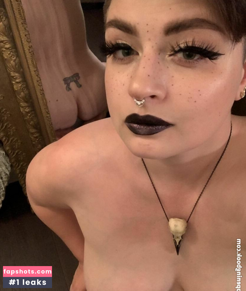 Vintage_vogue Filtración Desnuda OnlyFans Foto #4 - Fapshots