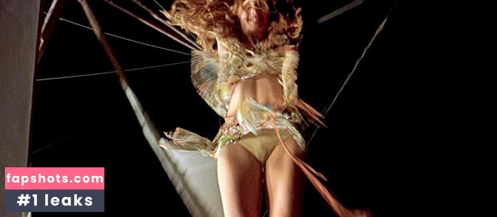 Violante Placido gallery photo #45