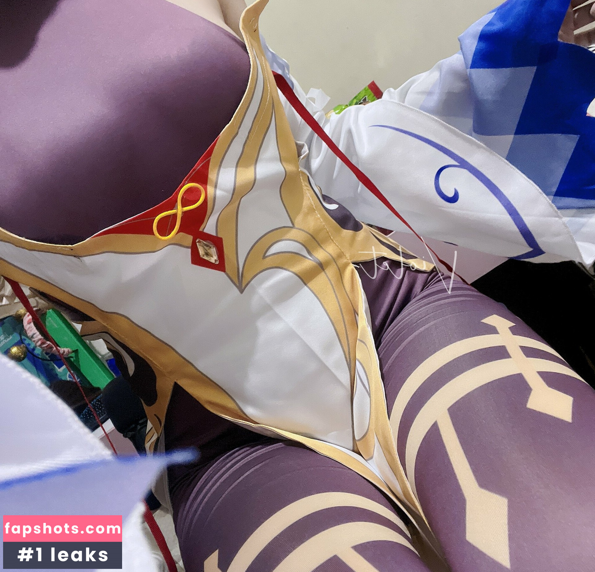 Violetairis nude babe gallery