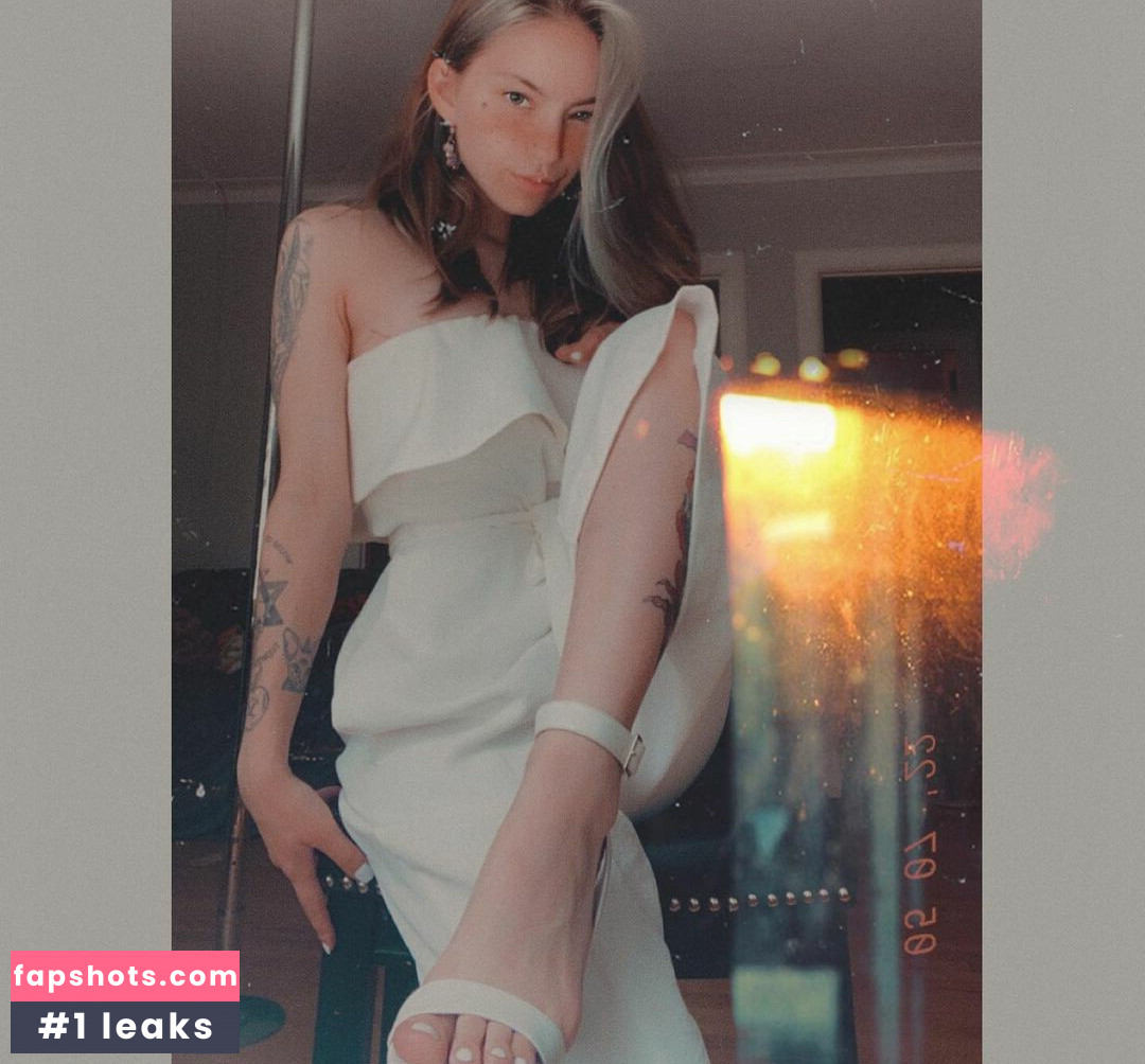 violets_cabaret gallery photo #20