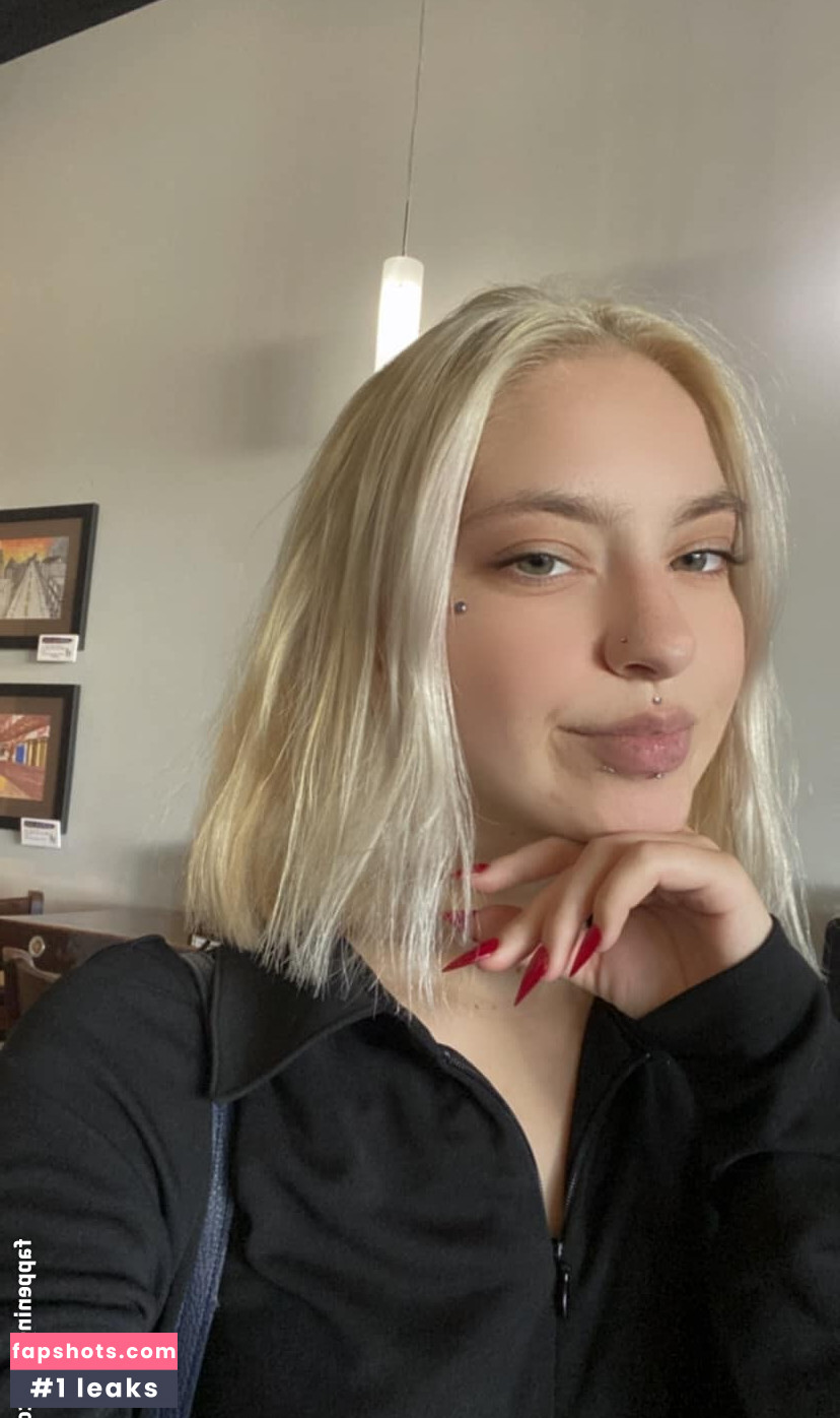 violets_cabaret gallery photo #28