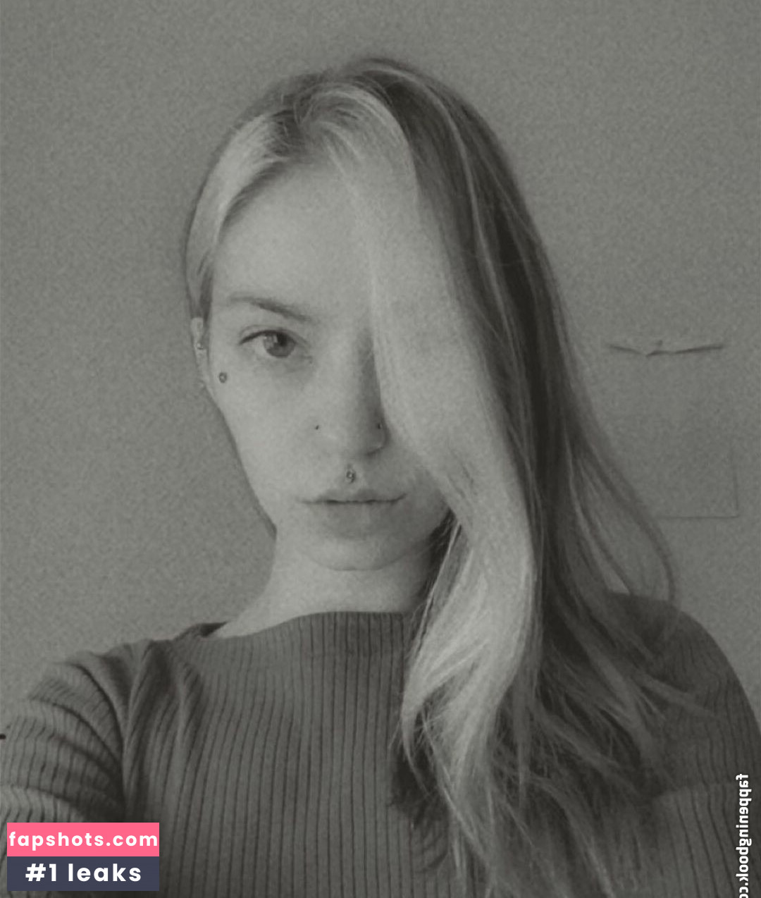 violets_cabaret gallery photo #37