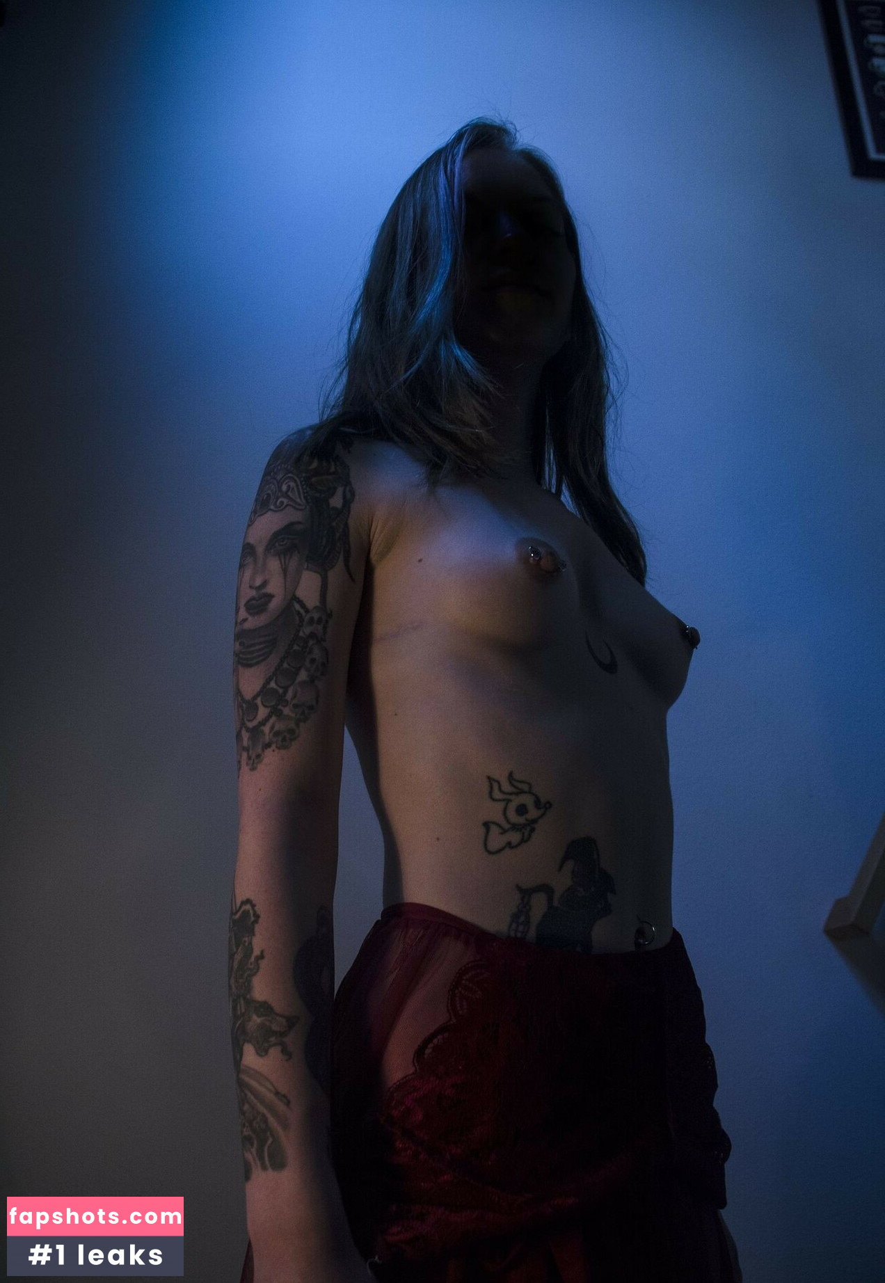 violets_cabaret gallery photo #5