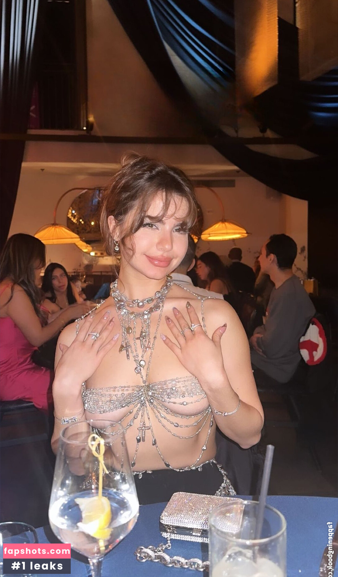 Violetta Komyshan gallery photo #16