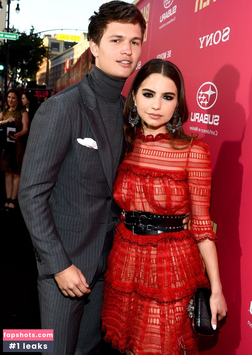 Violetta Komyshan gallery photo #57