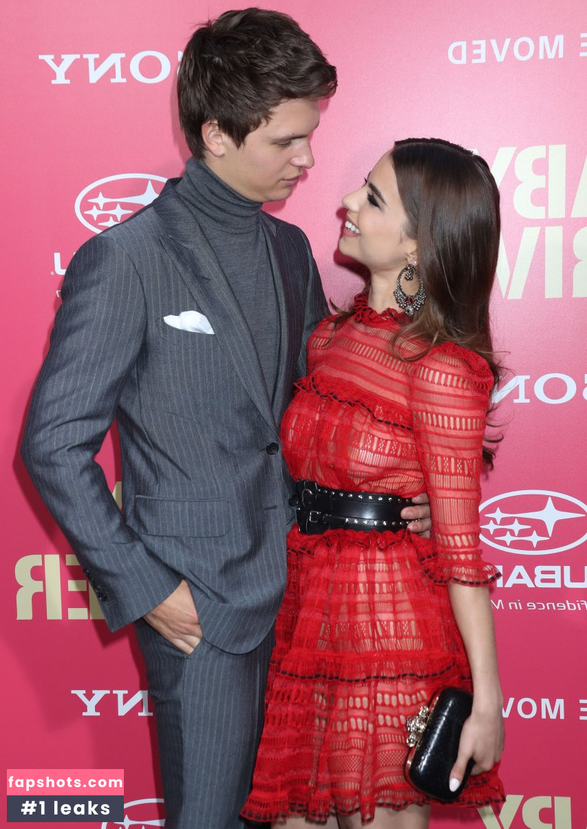 Violetta Komyshan gallery photo #64