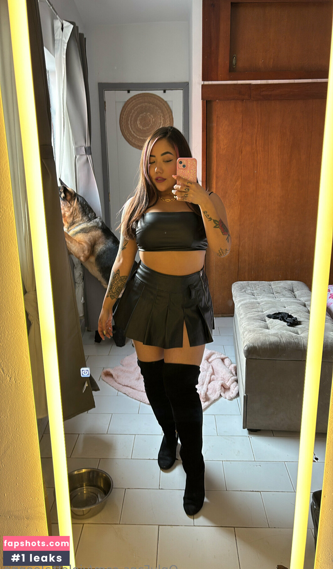 violettaleonne gallery photo #5