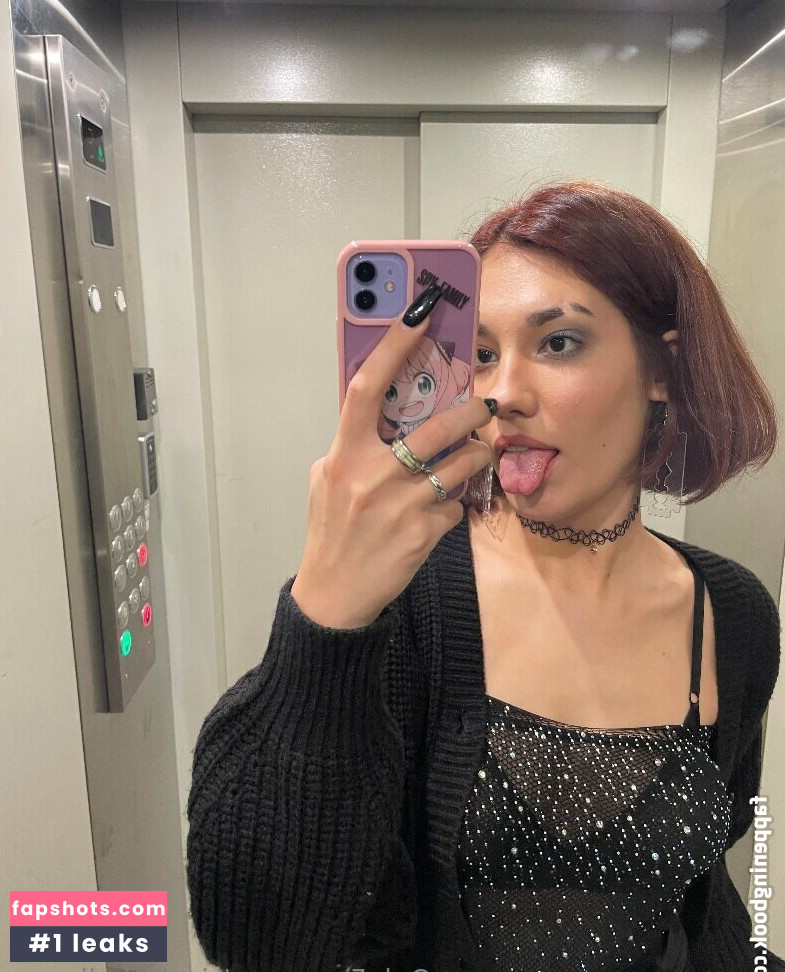 vip_littledisnay gallery photo #27