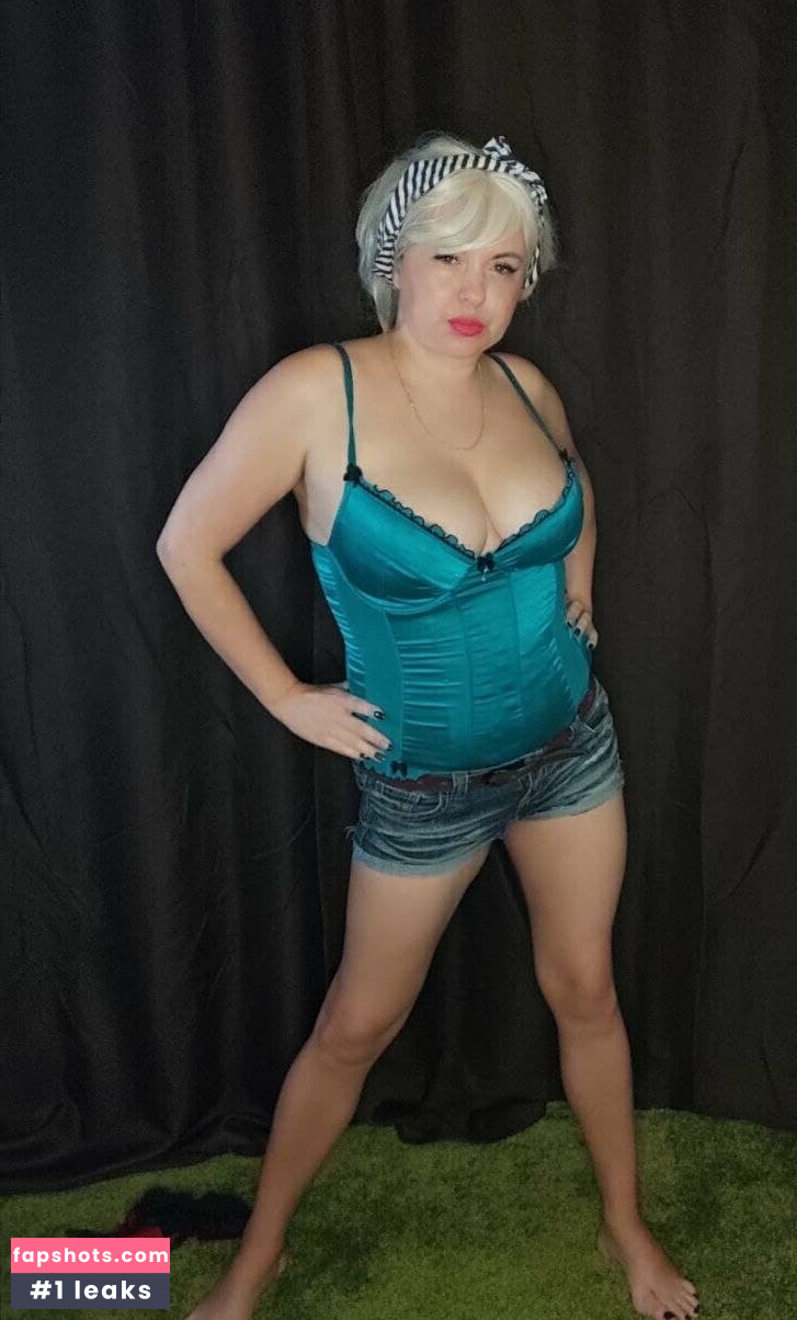 vip_your_bad_mommmmy Nude Leaks OnlyFans Photos #23 - LeakJerk