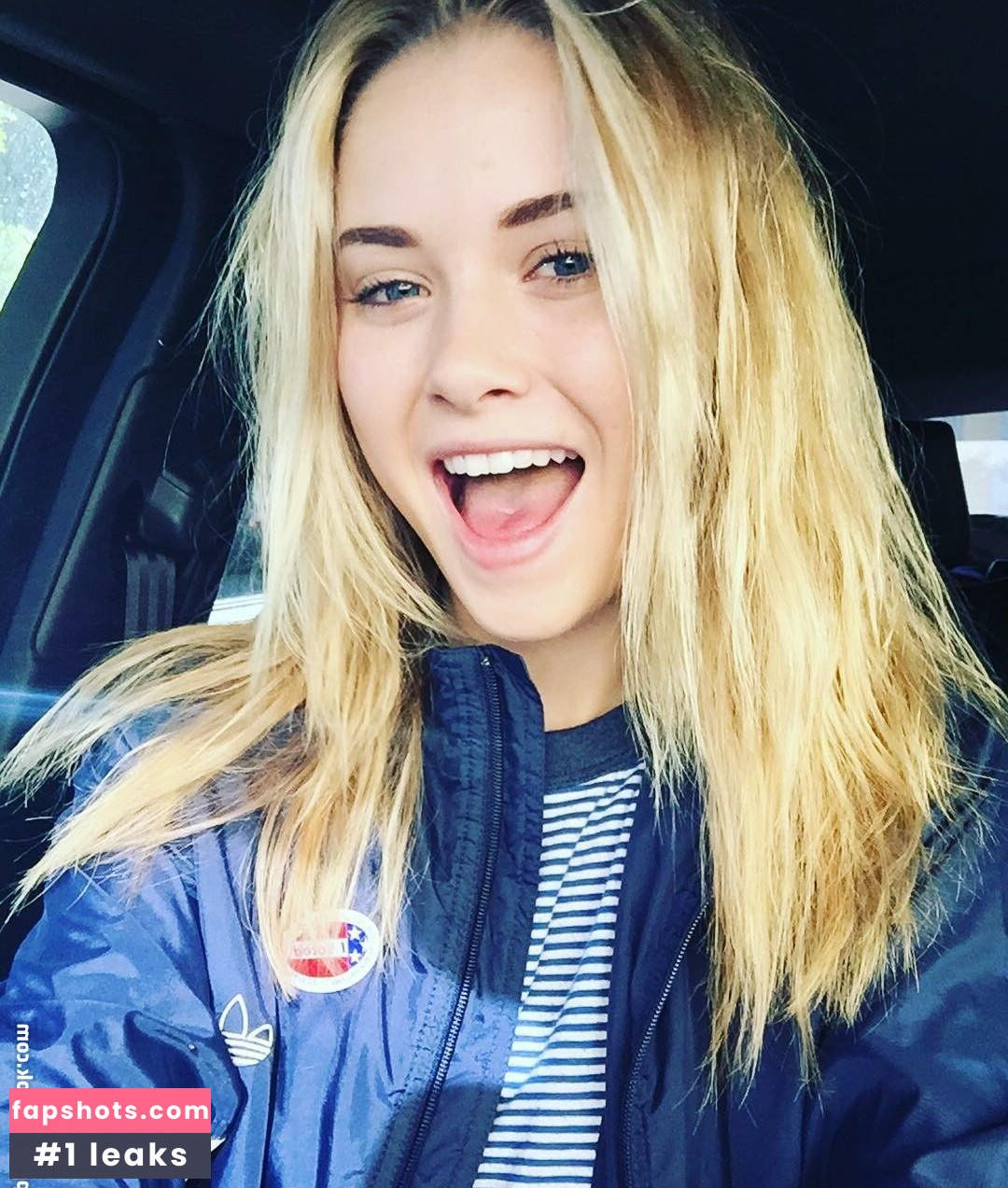 Virginia Gardner gallery photo #48