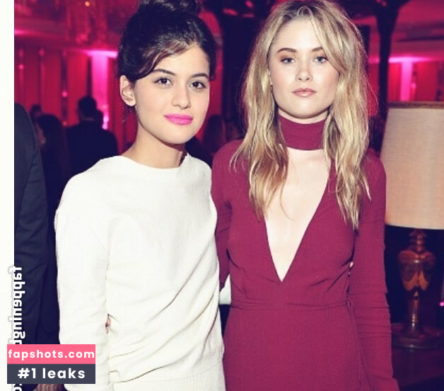 Virginia Gardner gallery photo #52