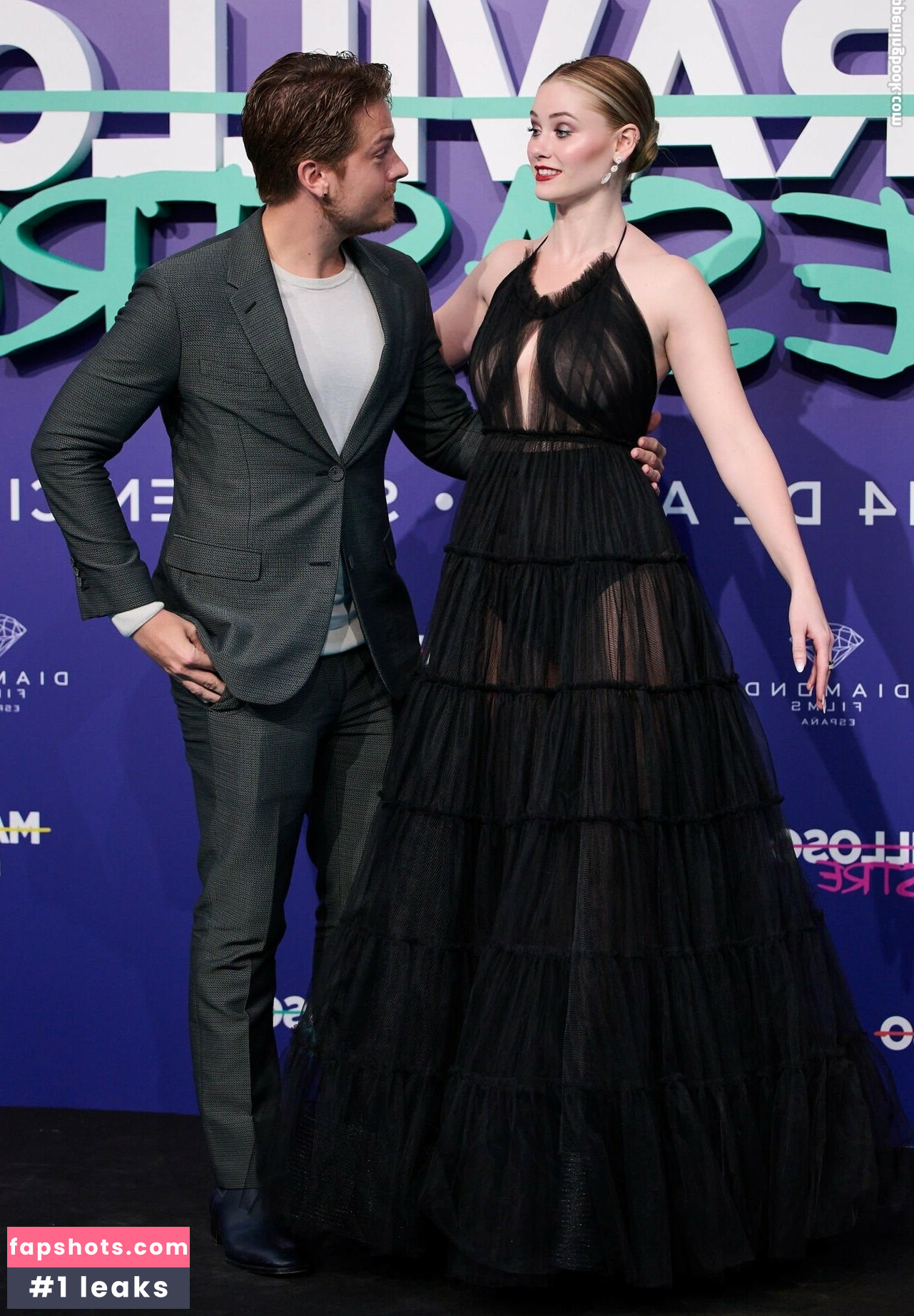 Virginia Gardner gallery photo #58