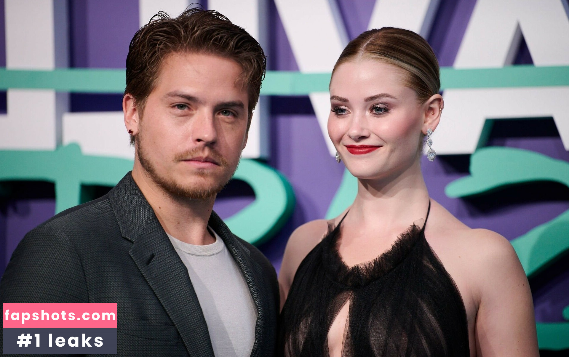 Virginia Gardner gallery photo #69