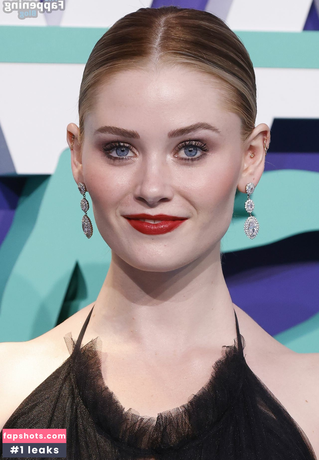 Virginia Gardner gallery photo #86