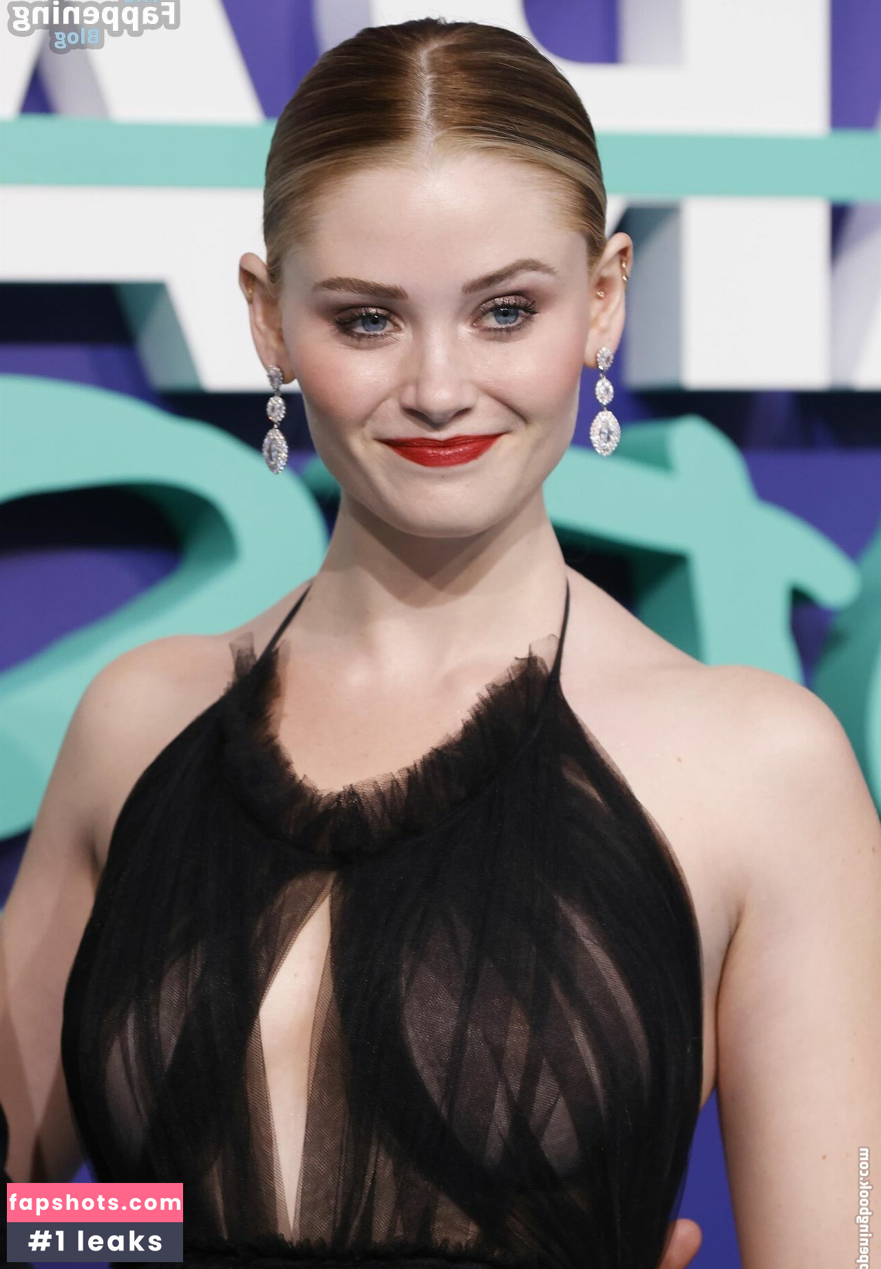 Virginia Gardner gallery photo #90