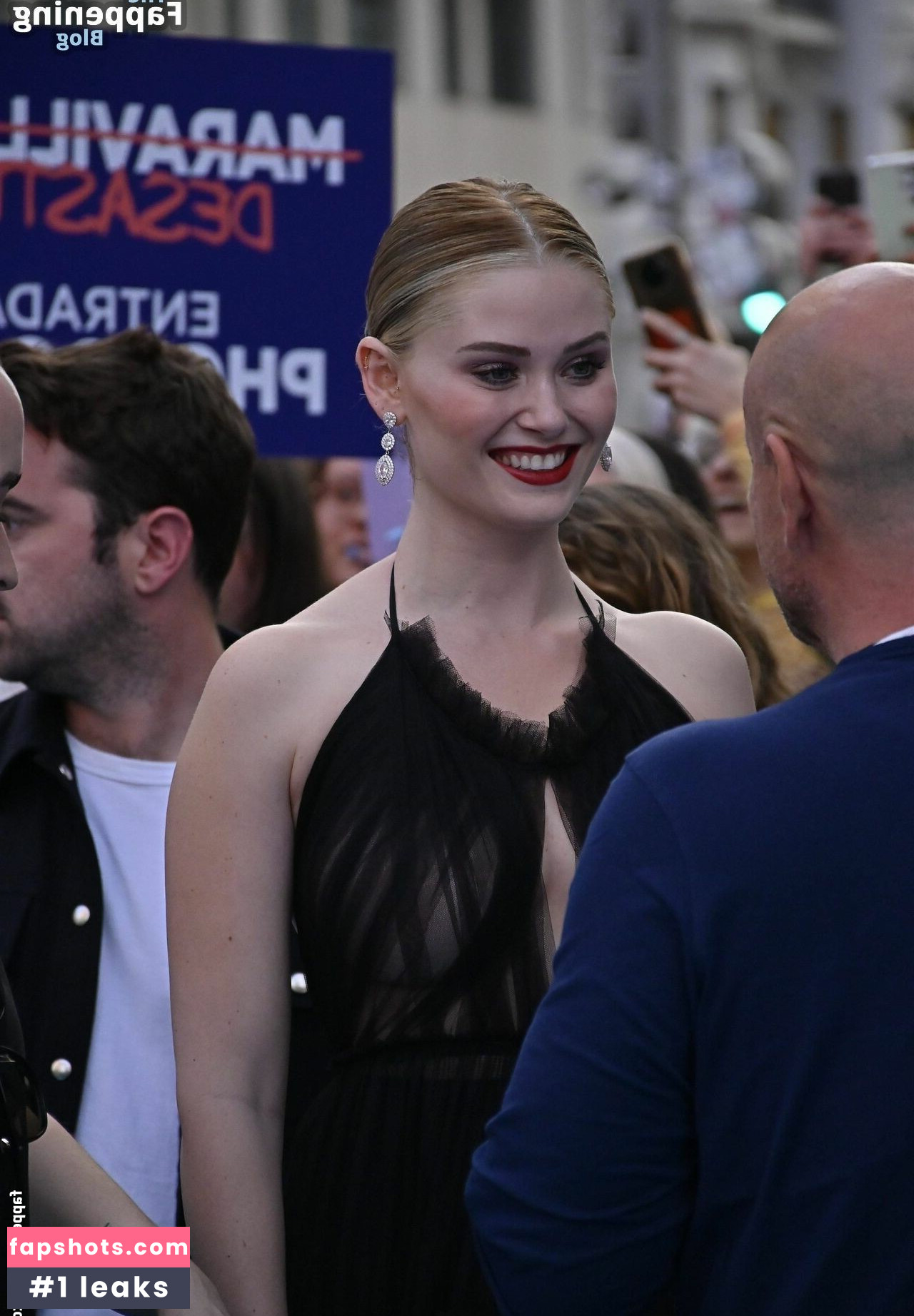 Virginia Gardner gallery photo #93