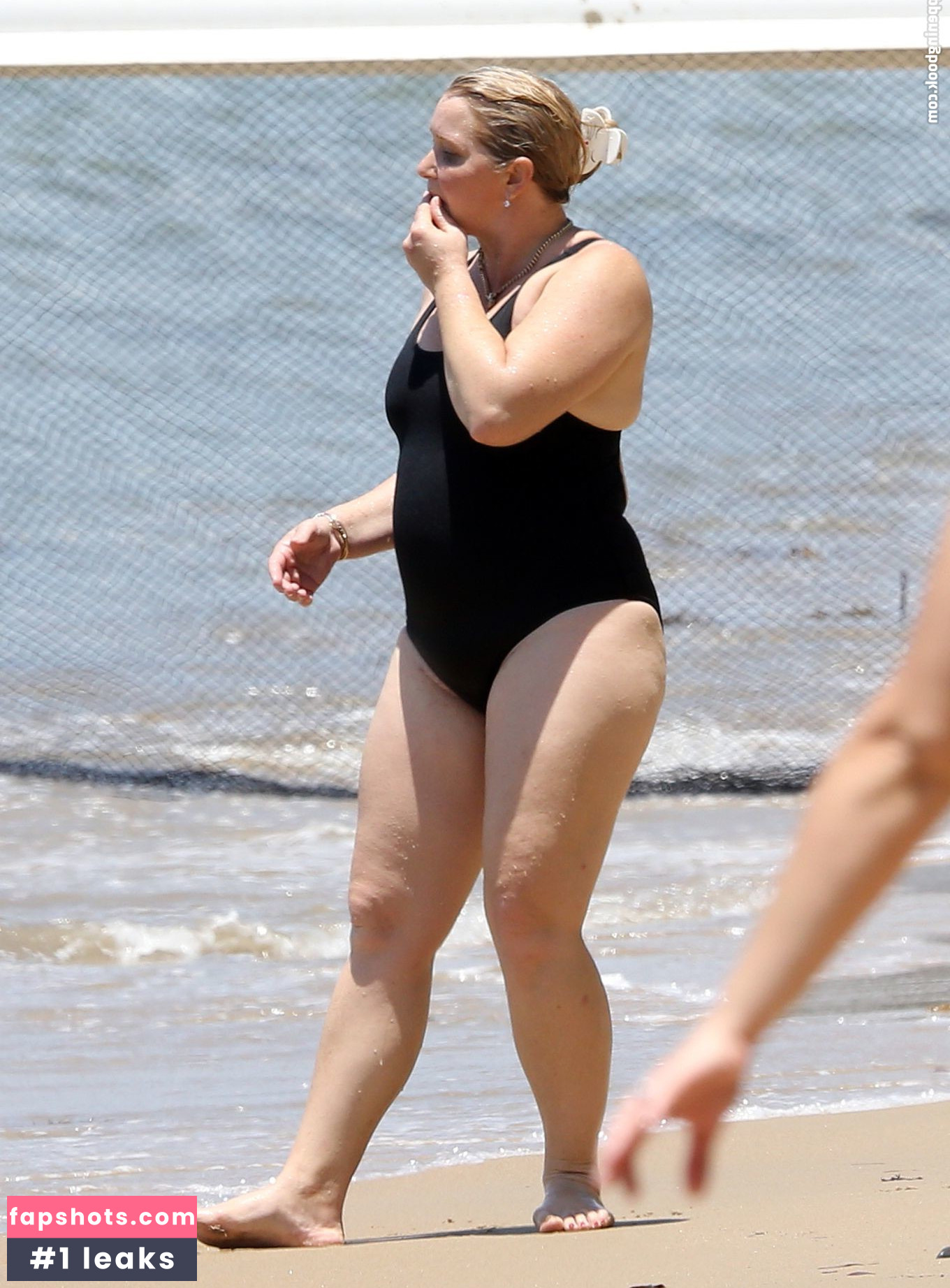 Virginia Giuffre Filtración Desnuda OnlyFans Foto #12 - Fapshots