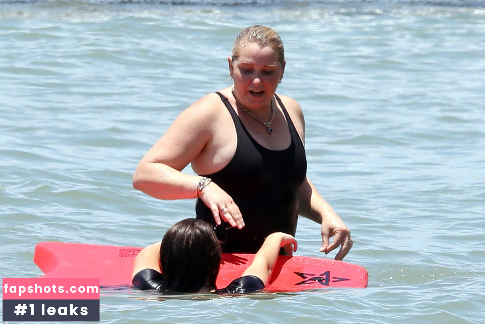 Virginia Giuffre Filtración Desnuda OnlyFans Foto #21 - Fapshots