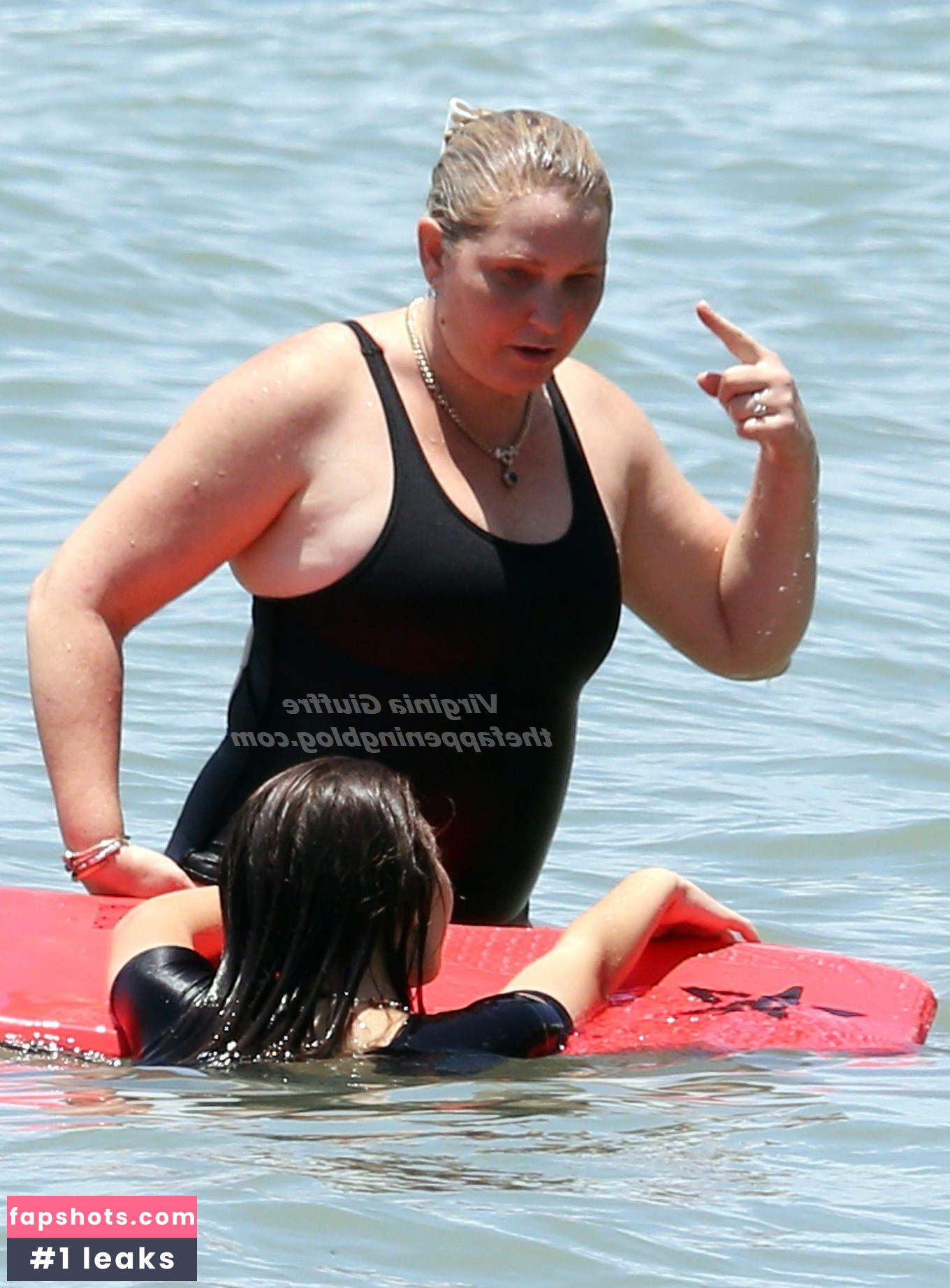 Virginia Giuffre Filtración Desnuda OnlyFans Foto #22 - Fapshots