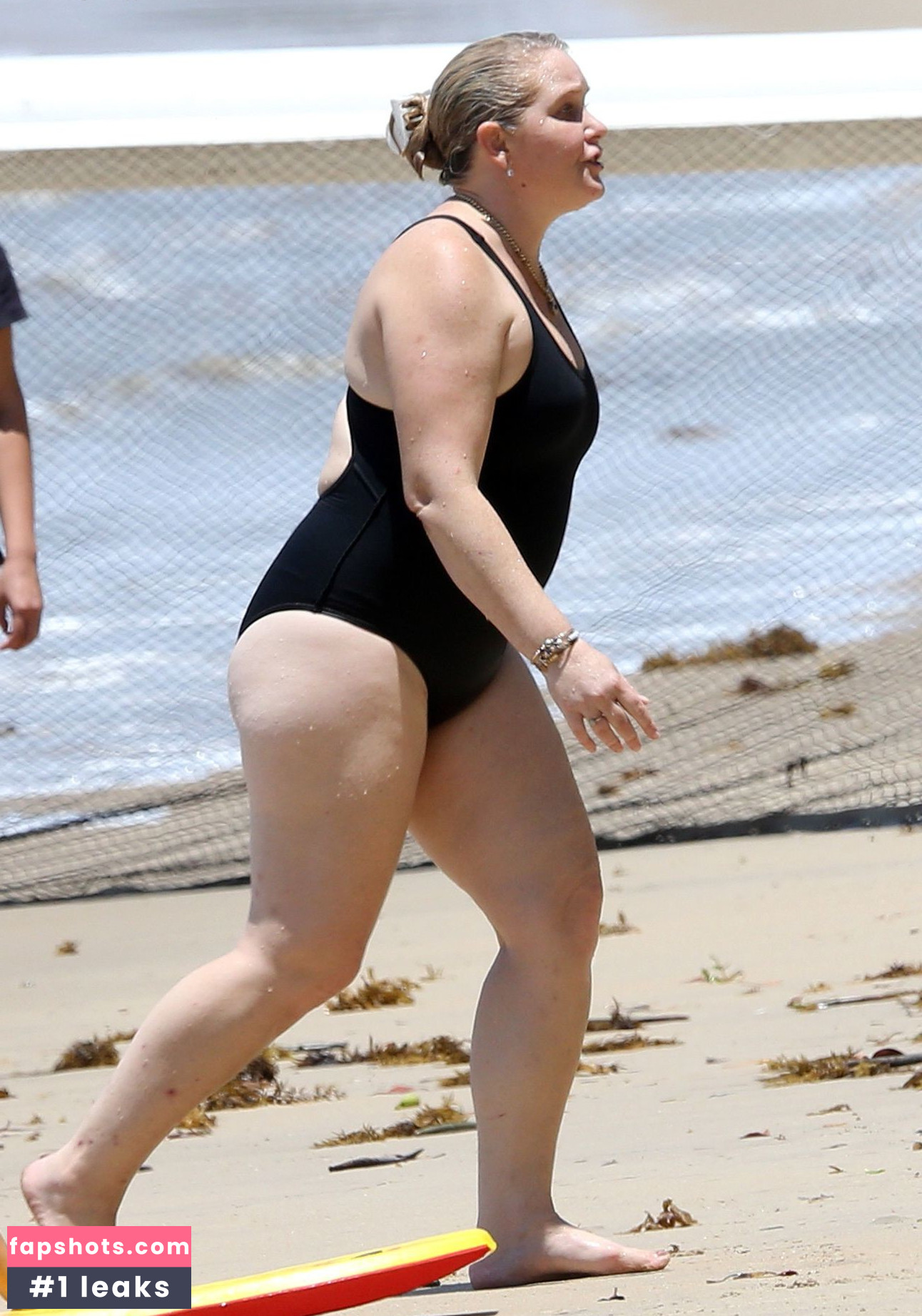 Virginia Giuffre Filtración Desnuda OnlyFans Foto #4 - Fapshots