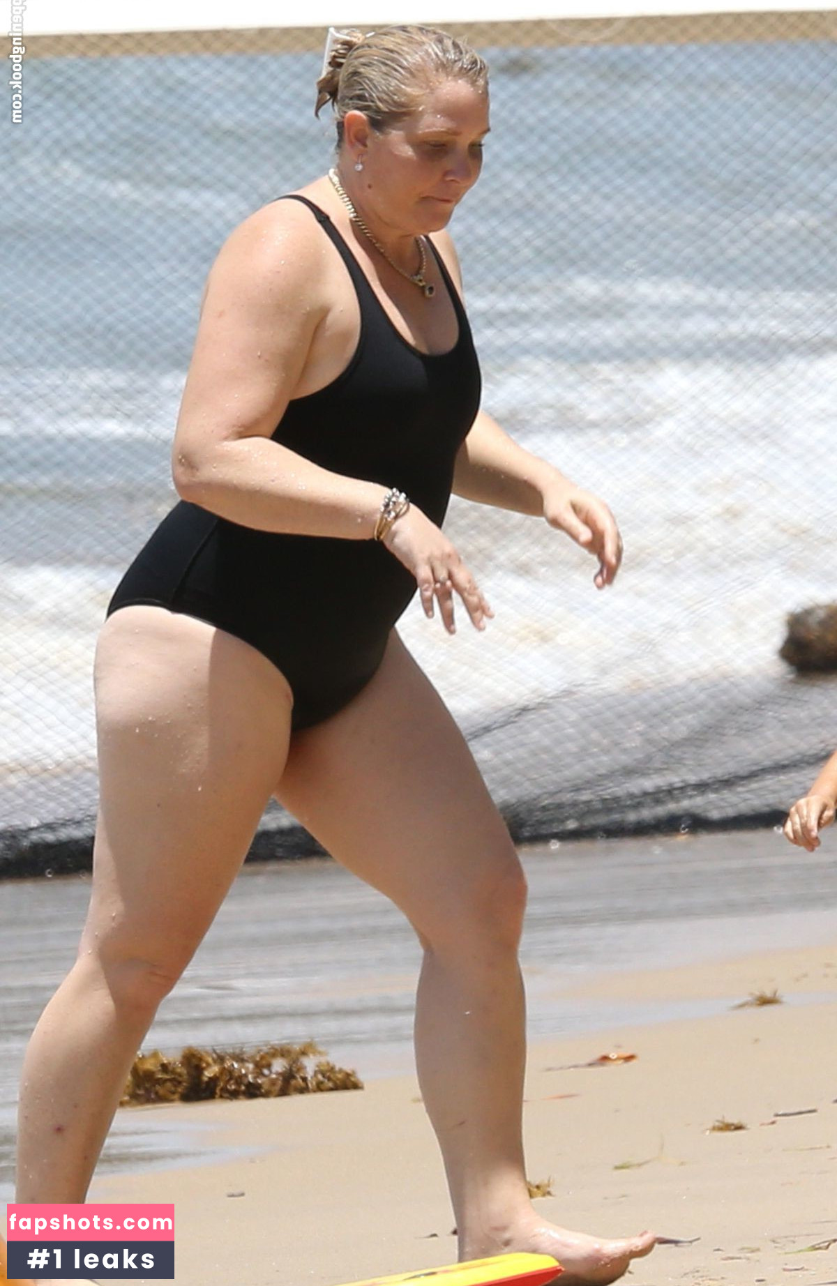 Virginia Giuffre Filtración Desnuda OnlyFans Foto #5 - Fapshots