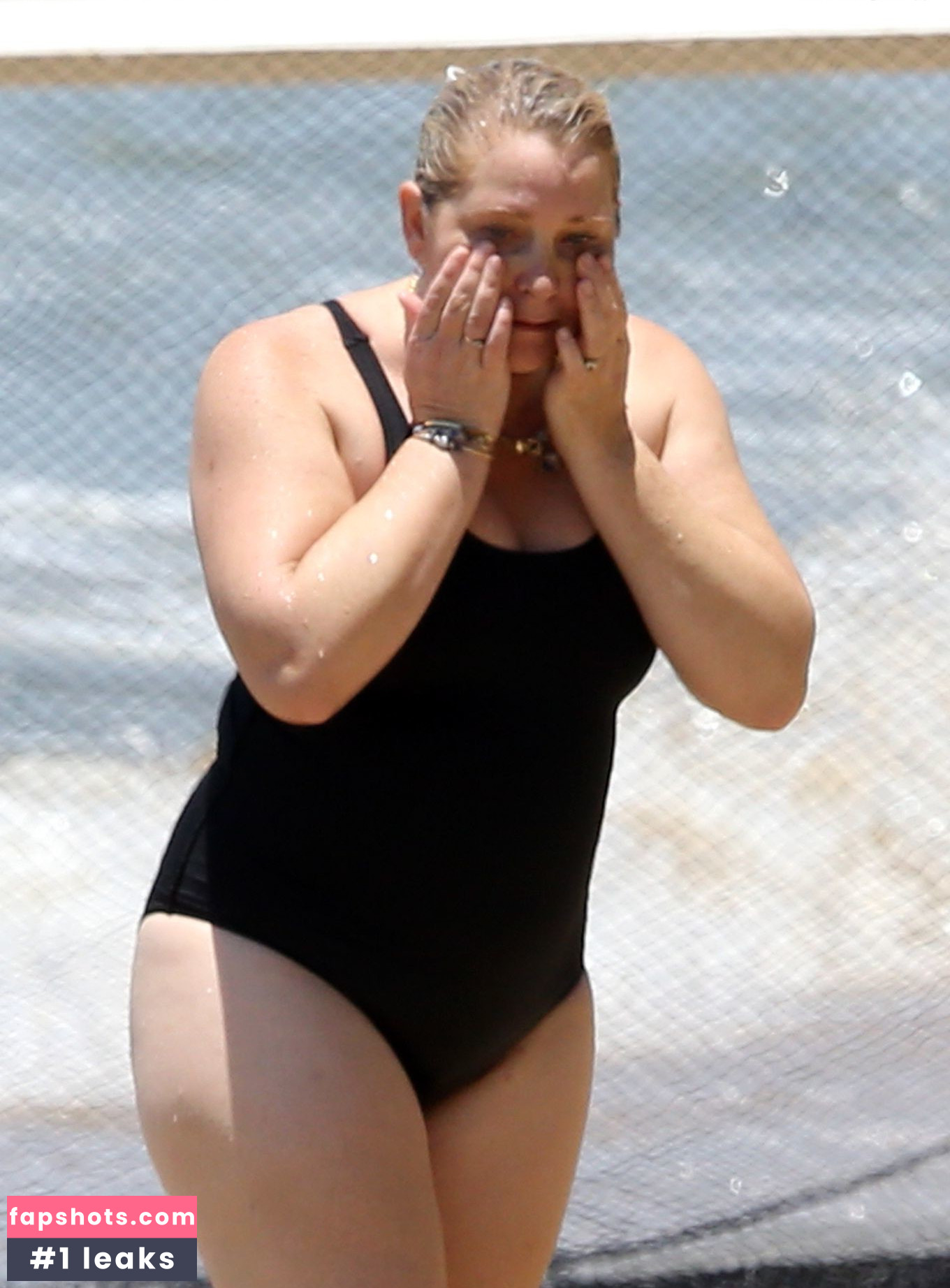 Virginia Giuffre Filtración Desnuda OnlyFans Foto #7 - Fapshots