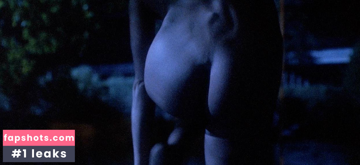 Virginia Madsen gallery photo #49