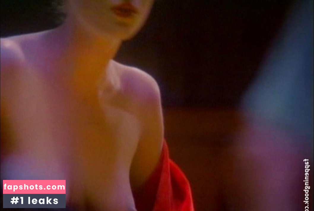 Virginia Madsen gallery photo #51