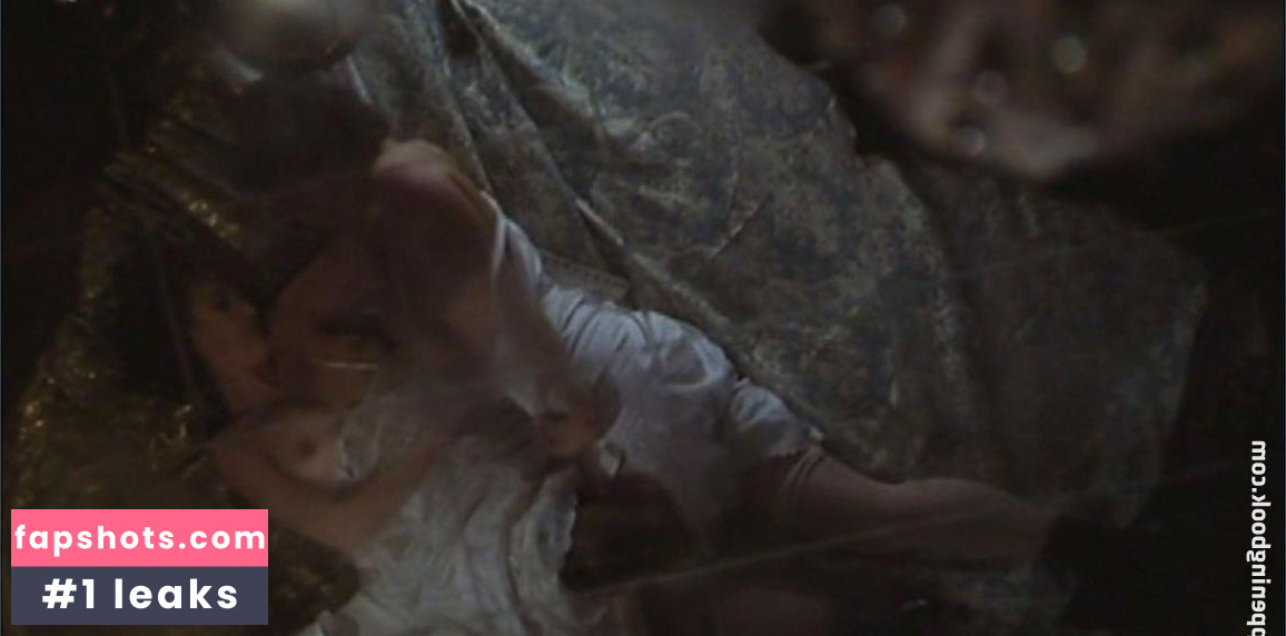 Virginia Madsen gallery photo #69