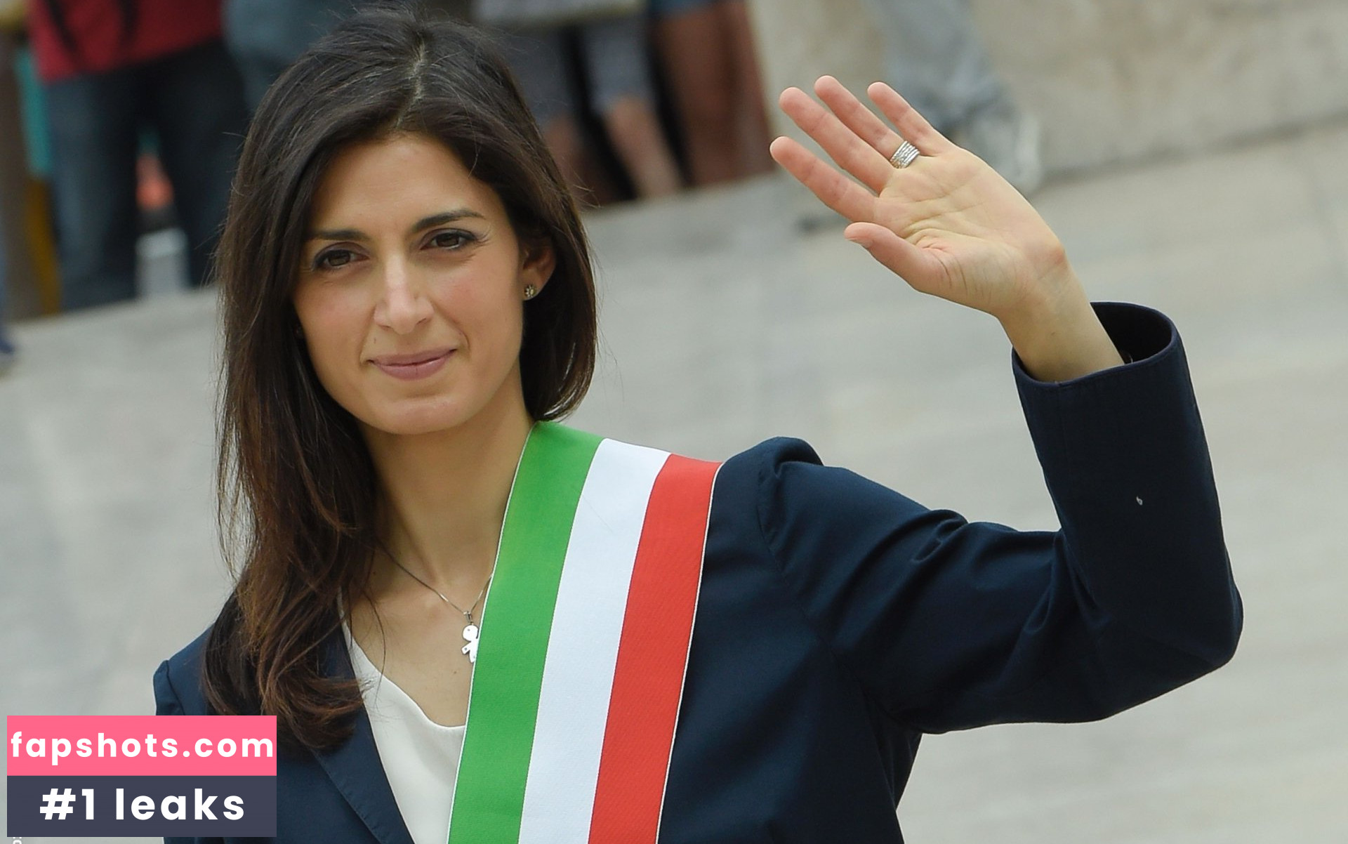 Virginia Raggi nude babe gallery