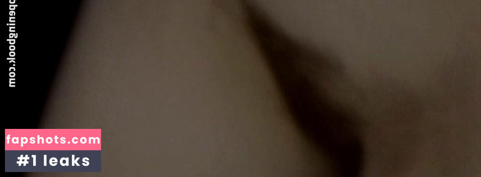 Virginie Lanoué gallery photo #6