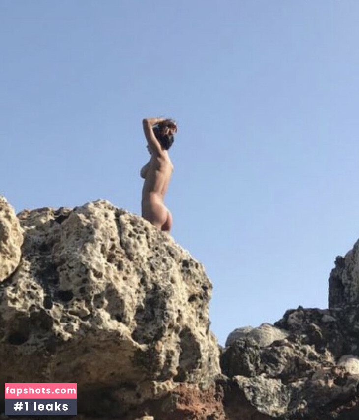 virginiechretien Nude Leaks OnlyFans Photos #3 - LeakJerk