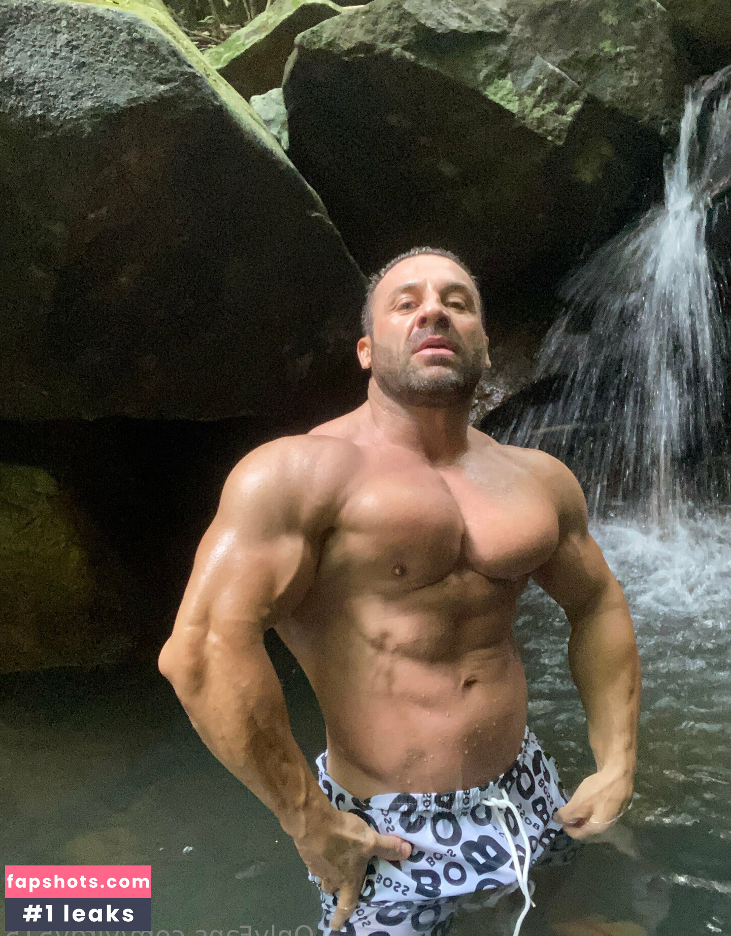 virgy515 gallery photo #2