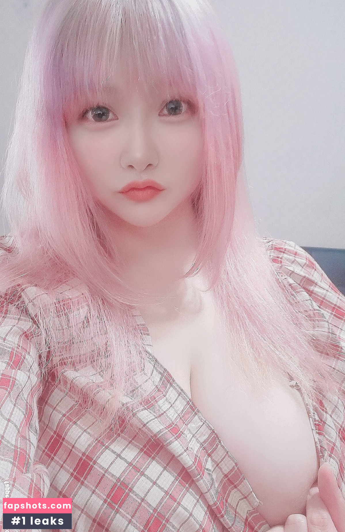 Virita TaTa gallery photo #10