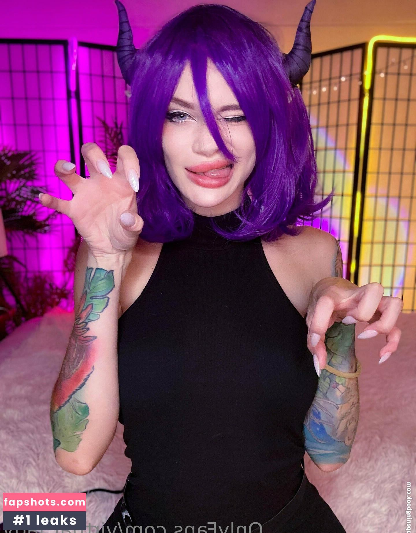 virtual_lady gallery photo #54