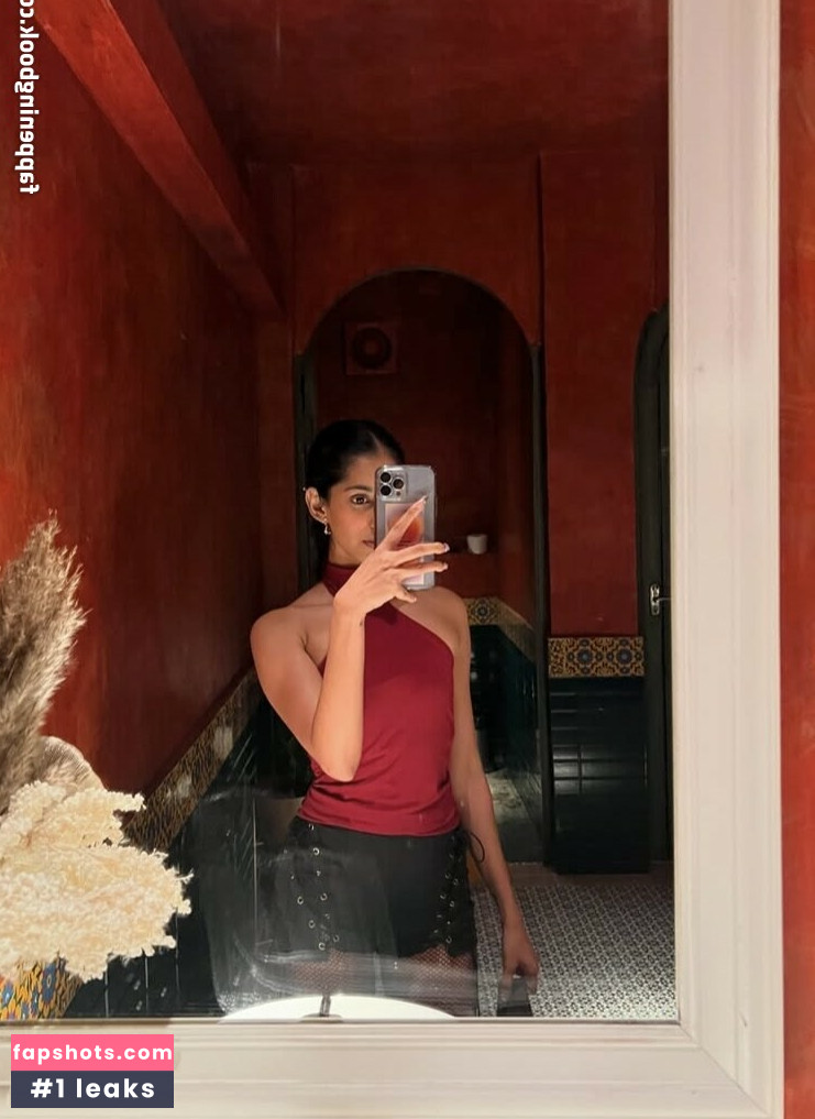 Vishnupriyaaa gallery photo #7