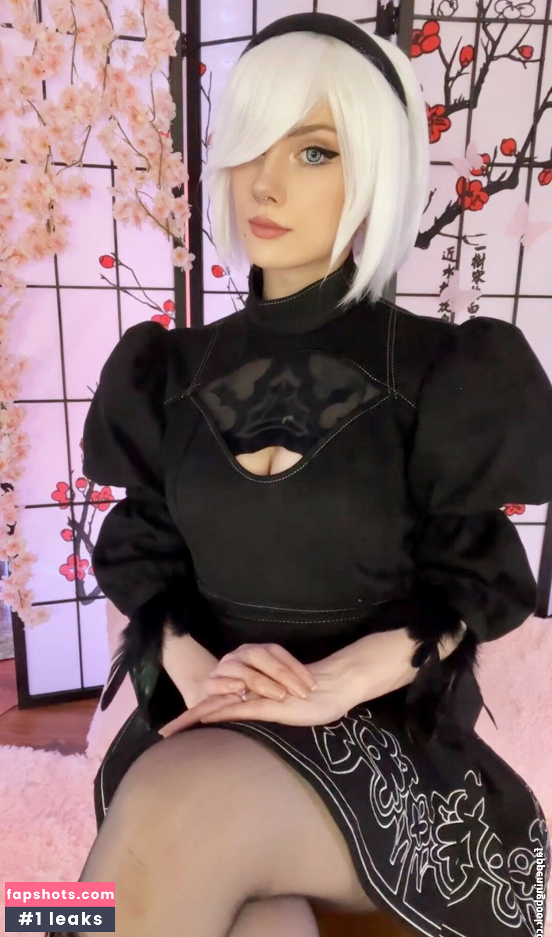 Visions_of_angles gallery photo #2