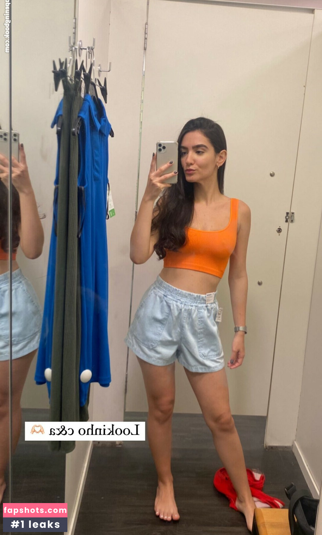 Vitoria Asmr gallery photo #3